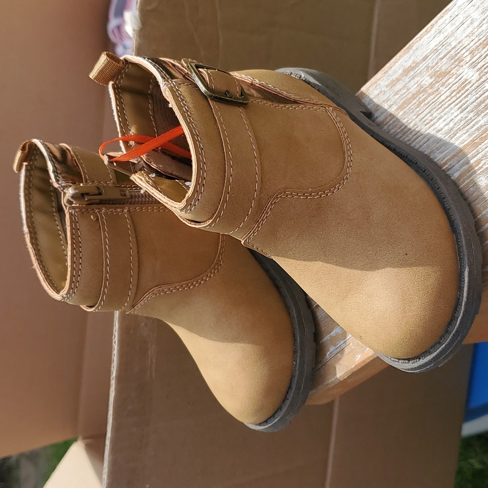 Carter Boots
